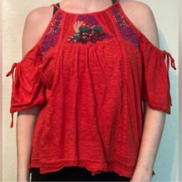 CLEARANCE FREE PEOPLE FAST TIMES EMBROIDERED BEADED FLOWY TOP RED MEDIUM - Picture 1 of 13